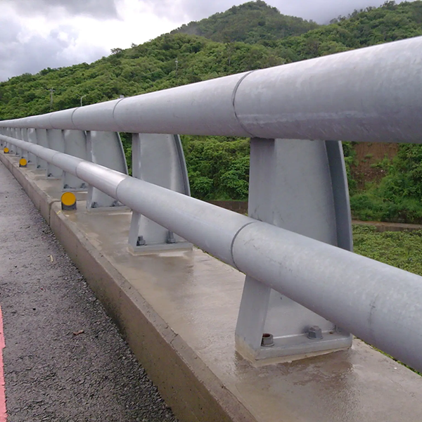 橋梁防撞護(hù)欄